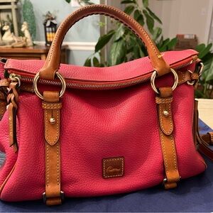 Dooney & Bourke  Pink Pebble grain leather small satchel